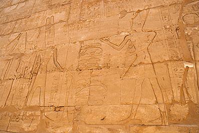 Luxor104