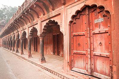 Agra07