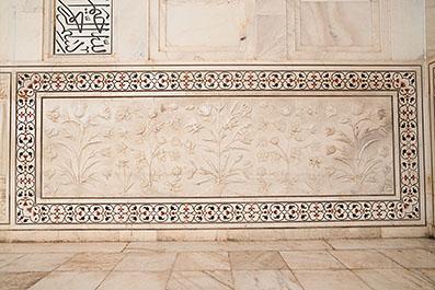 Agra11