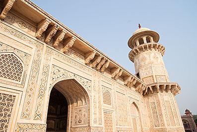 Agra43