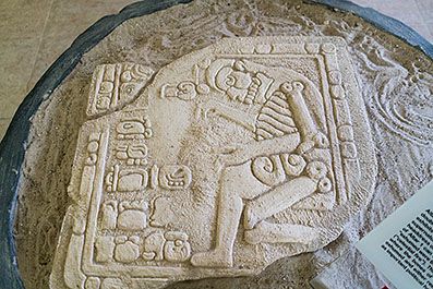 Xunantunich02