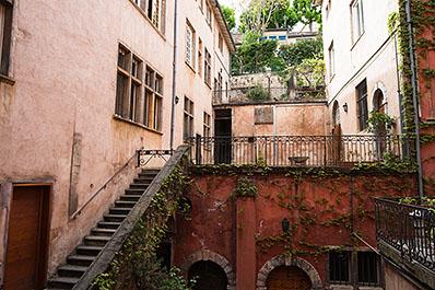 Lyon16