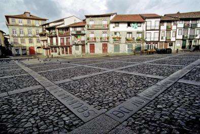 Guimaraes01