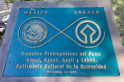 Uxmal01