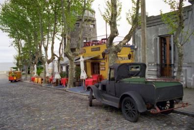 Colonia15